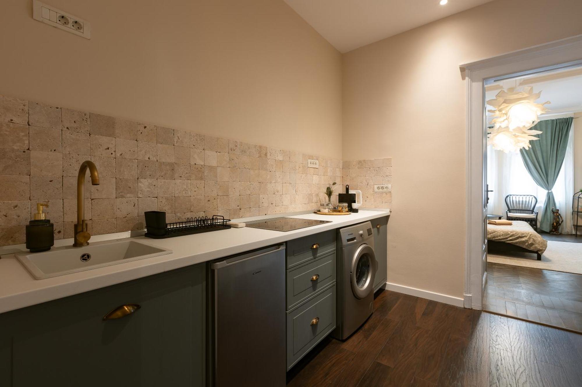 Central Charm - 2Br Apartment Timisoara Exterior photo